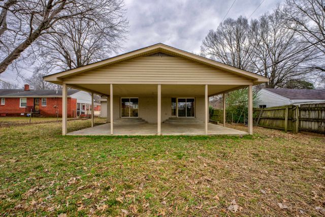 1403 WHITEWATER RD, Memphis, TN 38117