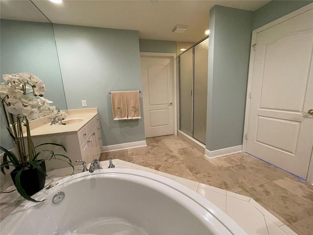 521 MANDALAY AVENUE 309, Clearwater Beach, FL 33767