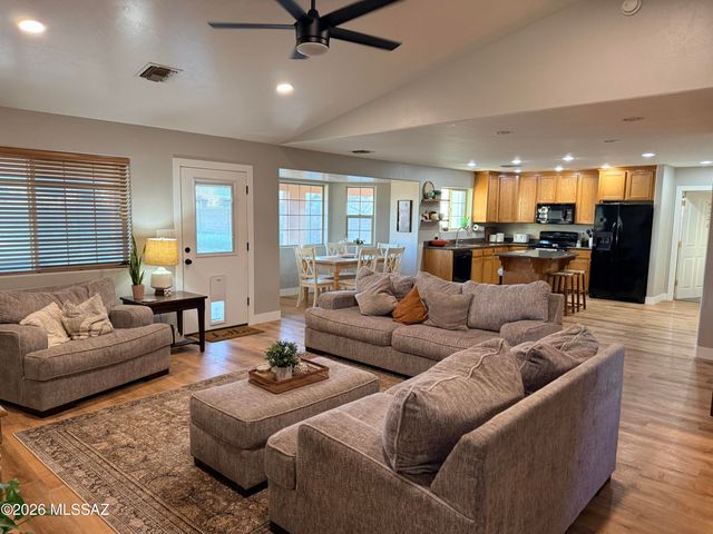 4243 W 12th Street, Thatcher, AZ 85552