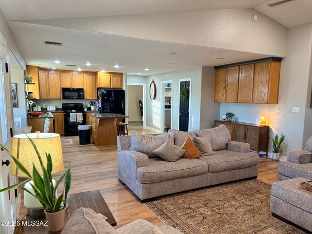 4243 W 12th Street, Thatcher, AZ 85552