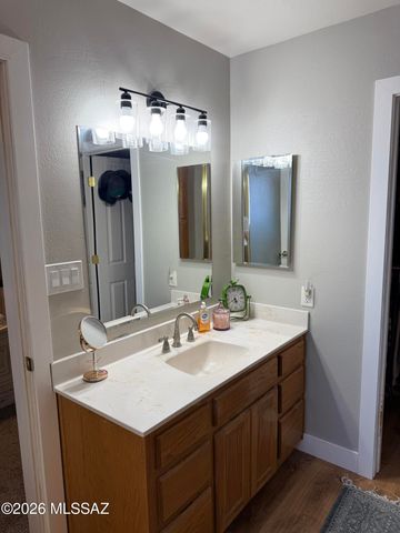 4243 W 12th Street, Thatcher, AZ 85552