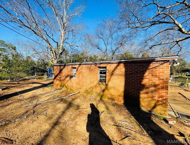 1653 N Yarbrough Court, Montgomery, AL 36110