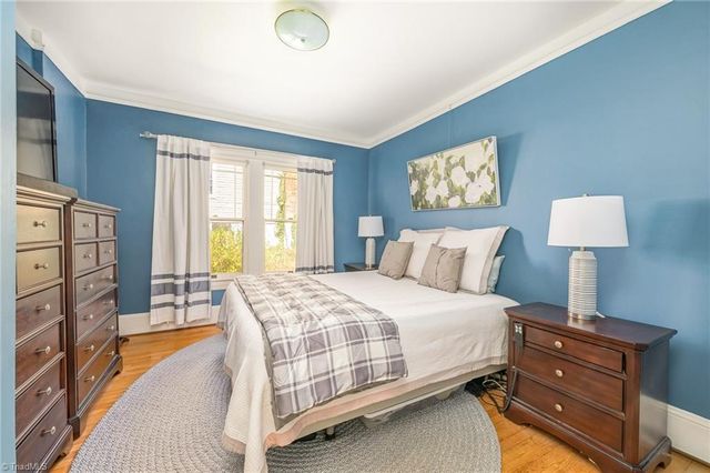 806 Granville Drive, Winston-salem, NC 27101