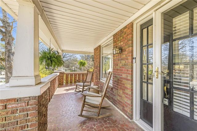 806 Granville Drive, Winston-salem, NC 27101