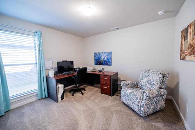 2213 Garland Avenue, Lubbock, TX 79407