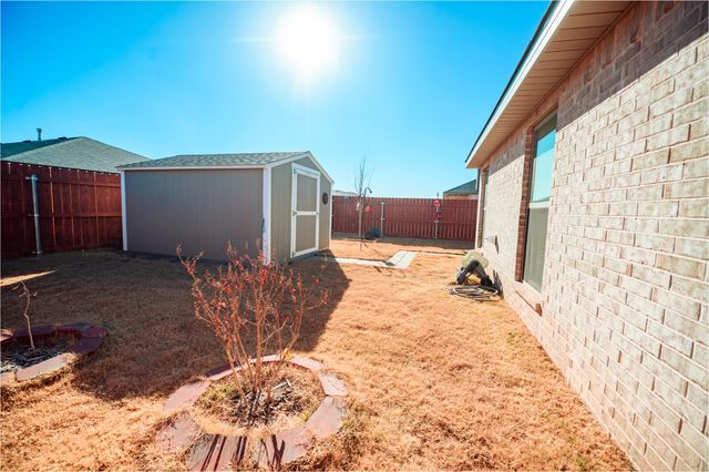 2213 Garland Avenue, Lubbock, TX 79407