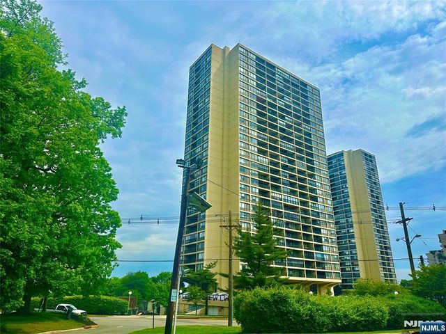 6 Horizon Road 1204, Fort Lee, NJ 07024