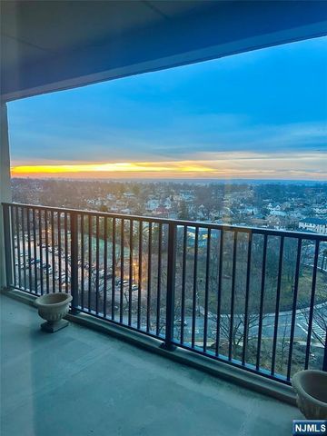 6 Horizon Road 1204, Fort Lee, NJ 07024