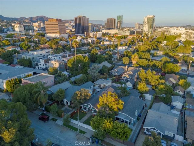 1322 N June Street, Los Angeles, CA 90028