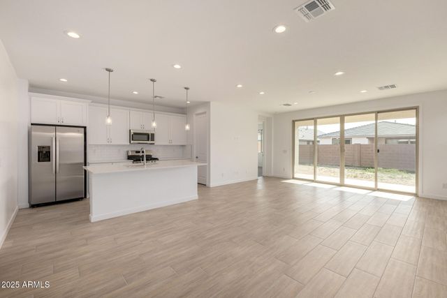 5335 W LAS PALMARITAS Drive, Glendale, AZ 85302