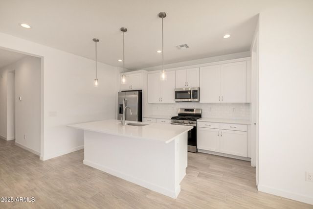 5335 W LAS PALMARITAS Drive, Glendale, AZ 85302