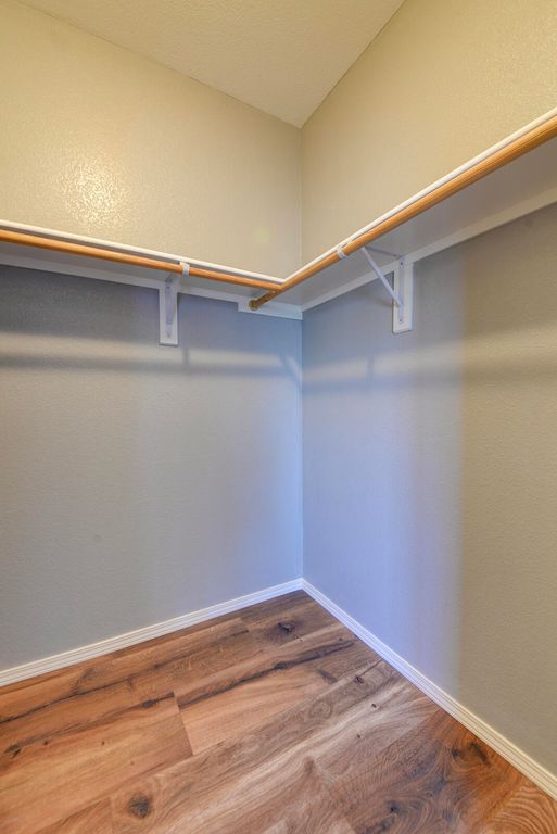 Image 11 of property listing at 6800 Vista Del Norte Road NE # 2027, Albuquerque, NM 87113