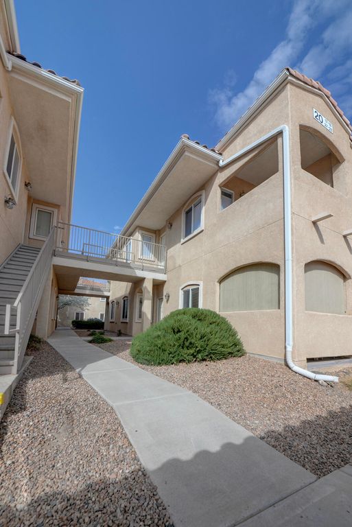 Image 26 of property listing at 6800 Vista Del Norte Road NE # 2027, Albuquerque, NM 87113