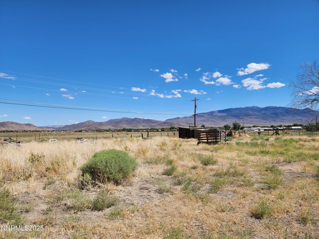526 Sutro Springs Road, Dayton, NV 89403