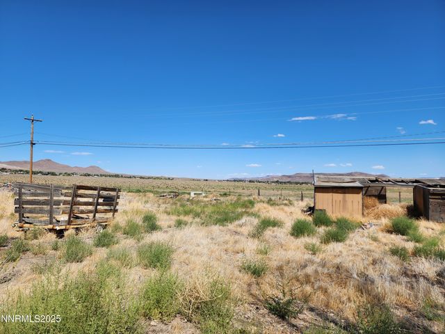 526 Sutro Springs Road, Dayton, NV 89403