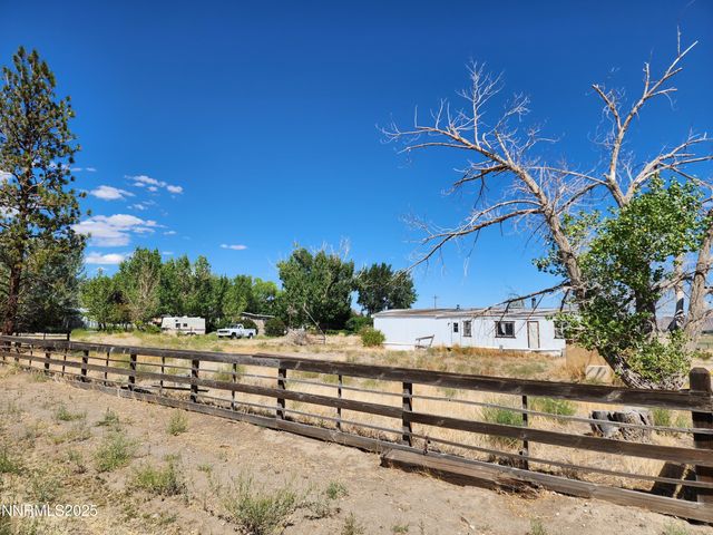 526 Sutro Springs Road, Dayton, NV 89403