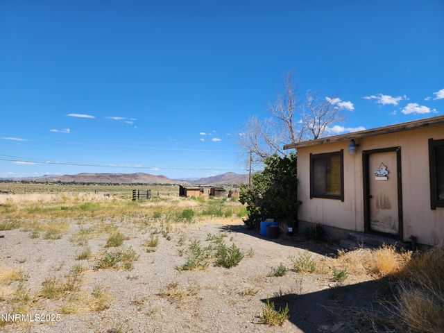 526 Sutro Springs Road, Dayton, NV 89403