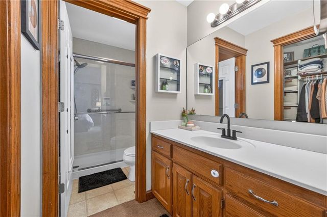 605 W South Street, Spring Hill, KS 66083