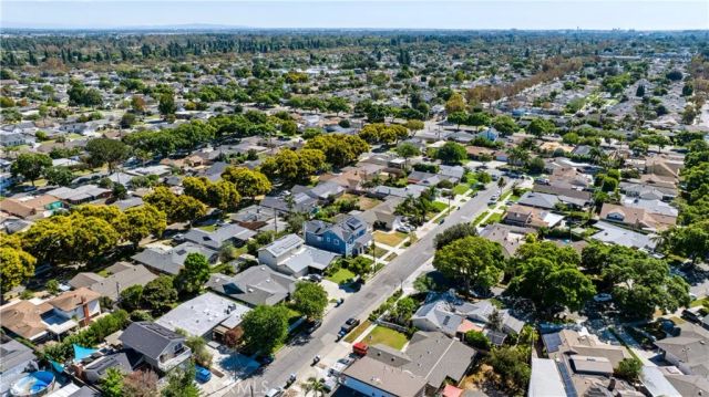 3482 Iroquois Avenue, Long Beach, CA 90808
