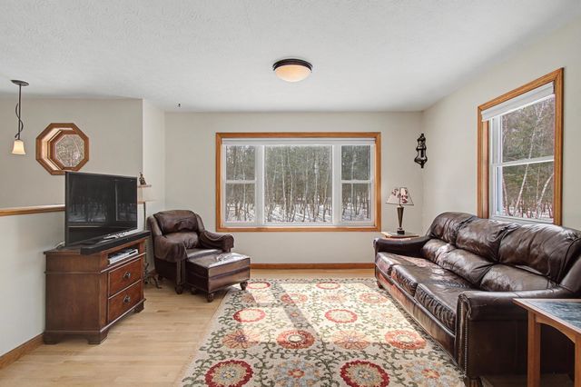 1908 Plains Road, Georgia, VT 05468