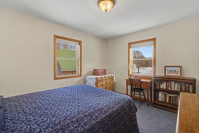 1908 Plains Road, Georgia, VT 05468