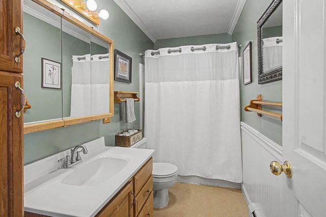 1908 Plains Road, Georgia, VT 05468