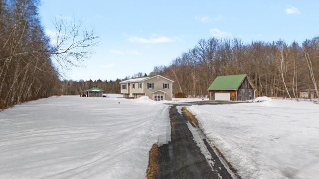 1908 Plains Road, Georgia, VT 05468