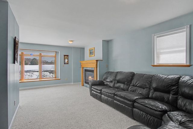 1908 Plains Road, Georgia, VT 05468