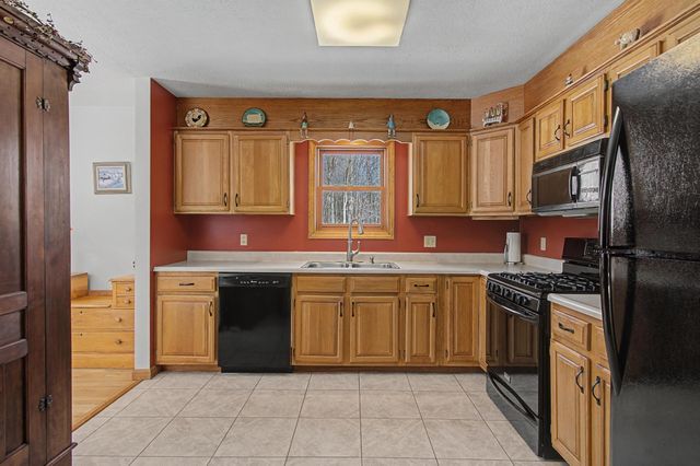 1908 Plains Road, Georgia, VT 05468