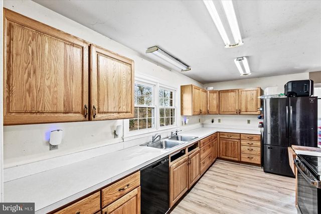 1606 PROSPECT HILL RD, Montross, VA 22520