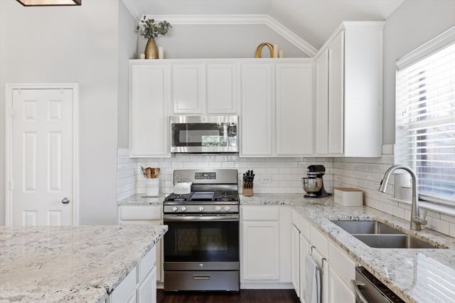 6317 Saint Andrews Drive, North Richland Hills, TX 76180