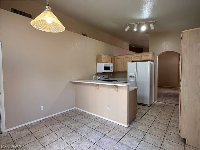 5323 HEATHERBROOK Circle, Las Vegas, NV 89120