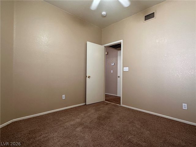 5323 HEATHERBROOK Circle, Las Vegas, NV 89120