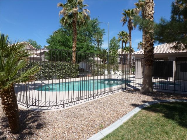 5323 HEATHERBROOK Circle, Las Vegas, NV 89120