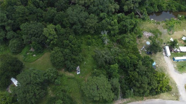 7027 Allen Road, Conroe, TX 77304