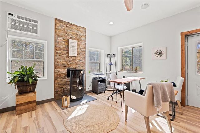 33345 West 95th Street, De Soto, KS 66018