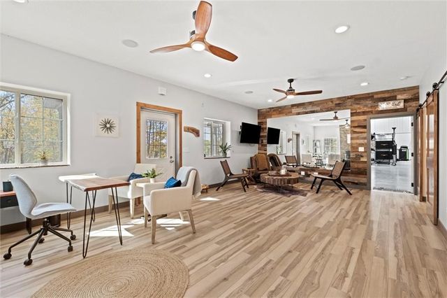 33345 West 95th Street, De Soto, KS 66018