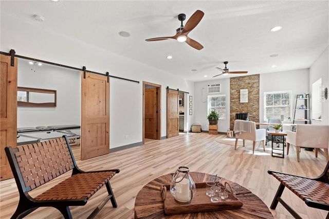 33345 West 95th Street, De Soto, KS 66018