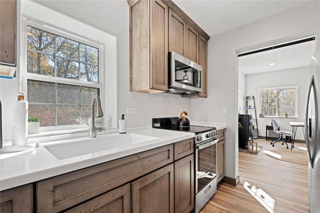 33345 West 95th Street, De Soto, KS 66018