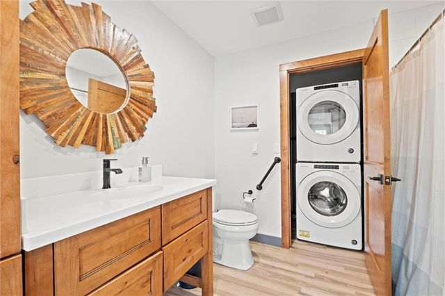 33345 West 95th Street, De Soto, KS 66018