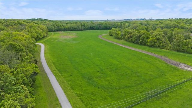 33345 West 95th Street, De Soto, KS 66018