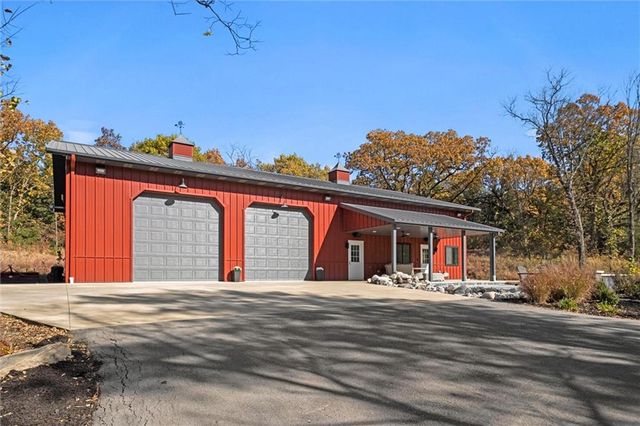 33345 West 95th Street, De Soto, KS 66018