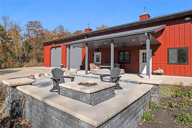 33345 West 95th Street, De Soto, KS 66018