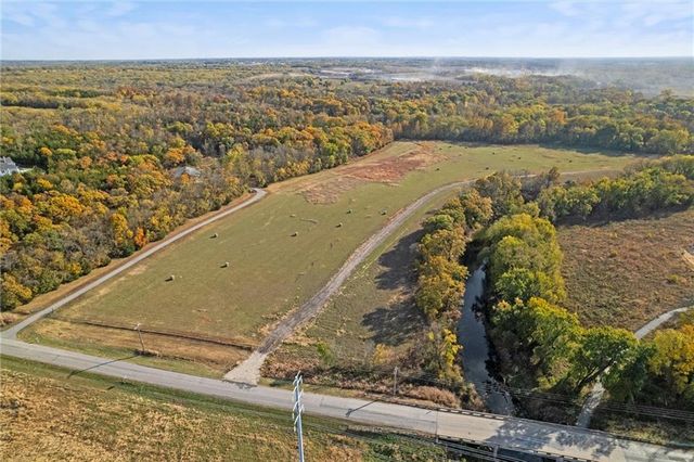 33345 West 95th Street, De Soto, KS 66018