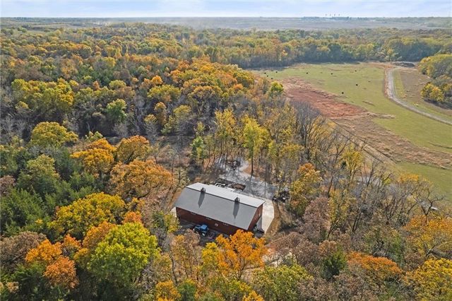 33345 West 95th Street, De Soto, KS 66018