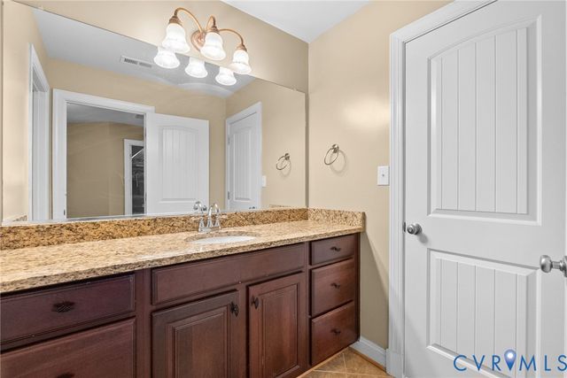 4650 King Bird Ct, Providence Forge, VA 23140