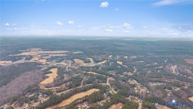 4650 King Bird Ct, Providence Forge, VA 23140