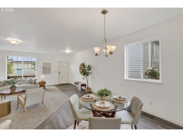 17326 Sw EIRWEN St, Beaverton, OR 97003