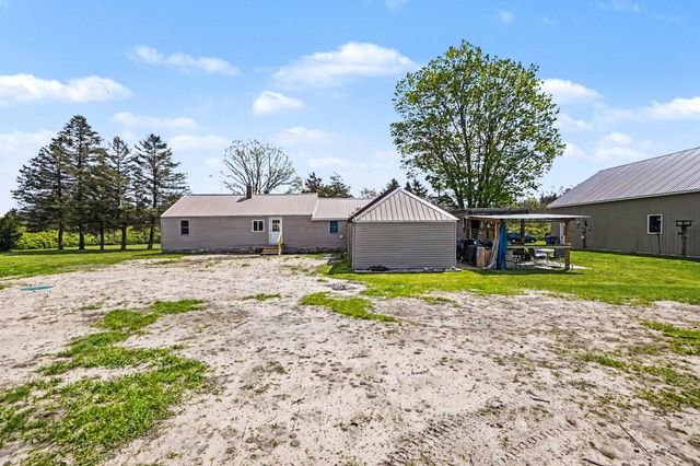 8025 S Warner Avenue, Bridgeton Twp, MI 49412