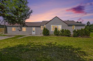 8025 S Warner Avenue, Bridgeton Twp, MI 49412